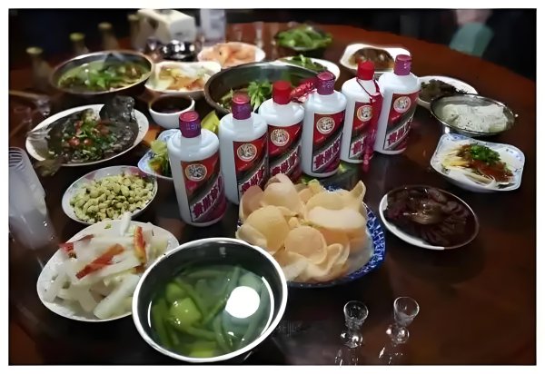 配配查 为什么近期突然对“违规吃喝”查得这么严？
